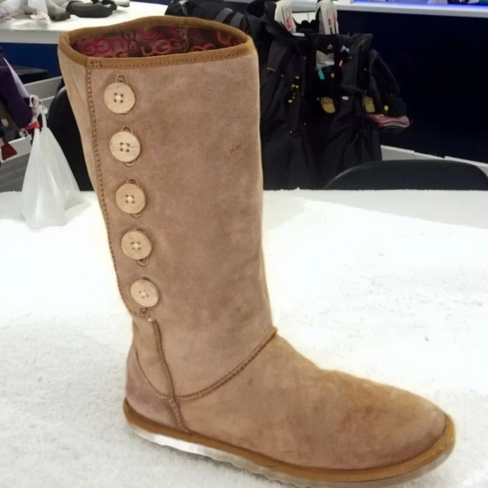 UGG Lo Pro Button Tan Signature Leather Mid-Calf Boots Size 6